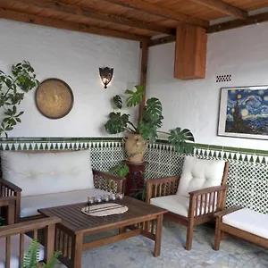  Сasa de vacaciones La Casa De Pintores, Junto Al Centro De